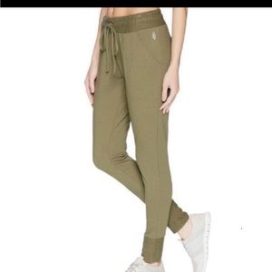 Free people movement joggers size medium